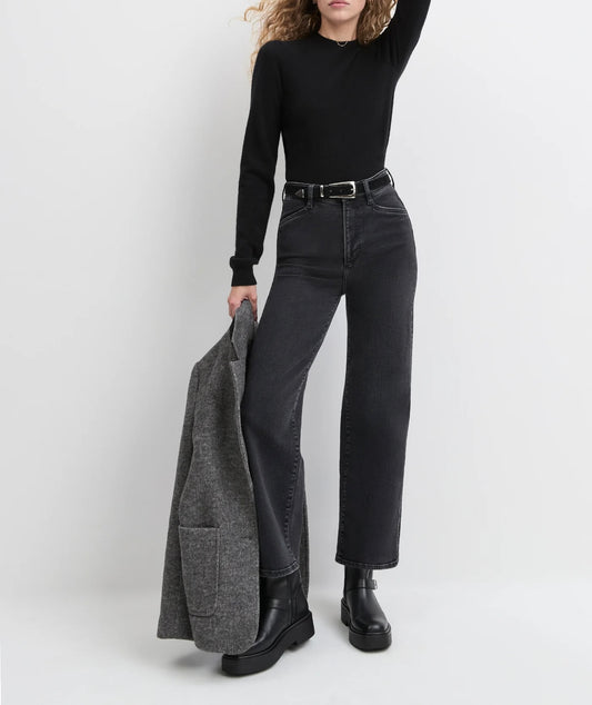 Black Elena Long Sleeve Top