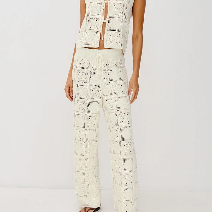 White Sea Shell Crochet Paz Top