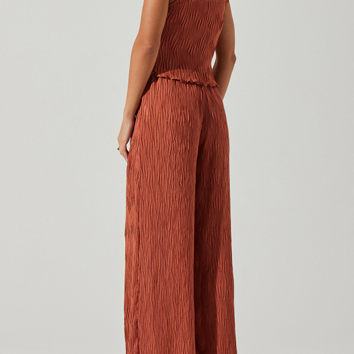 Janesa Rust Top