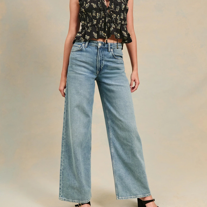 Dark Amaryllis Martine Top