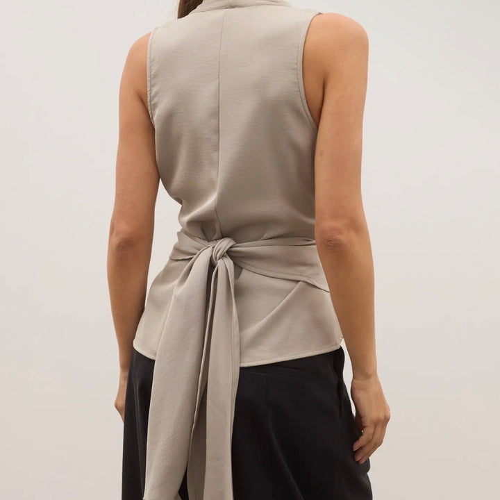 Grey Leon Top