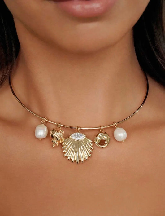 Gold Endless Shores Necklace
