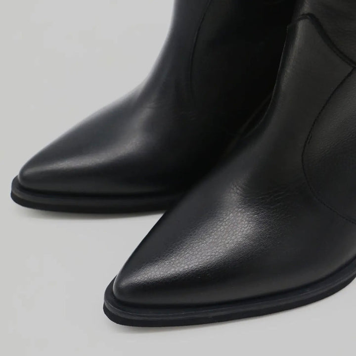 Black Macao Cowboy Boots