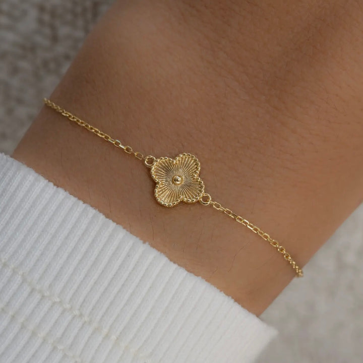 Dahlia Four Leaf Clover Bracelet