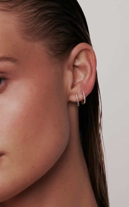 Gold 8mm Single Row Huggie