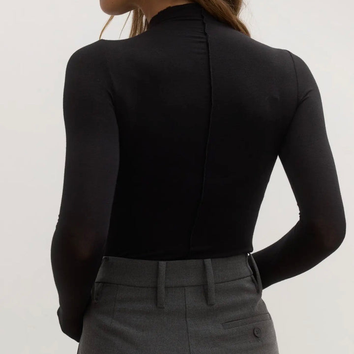 Shadow Anisa Turtle Neck