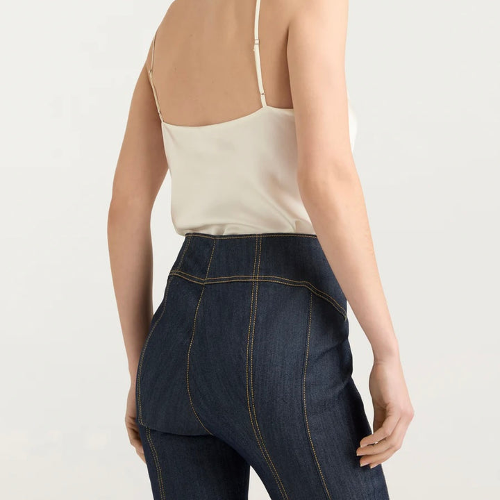 Ivory Marta Cami