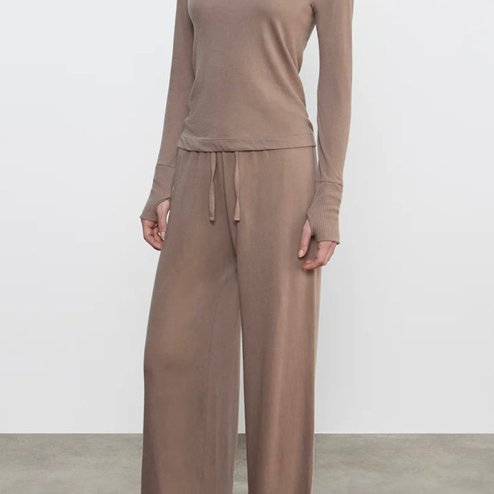 Walnut Cashmere Easy Cuffed Crew